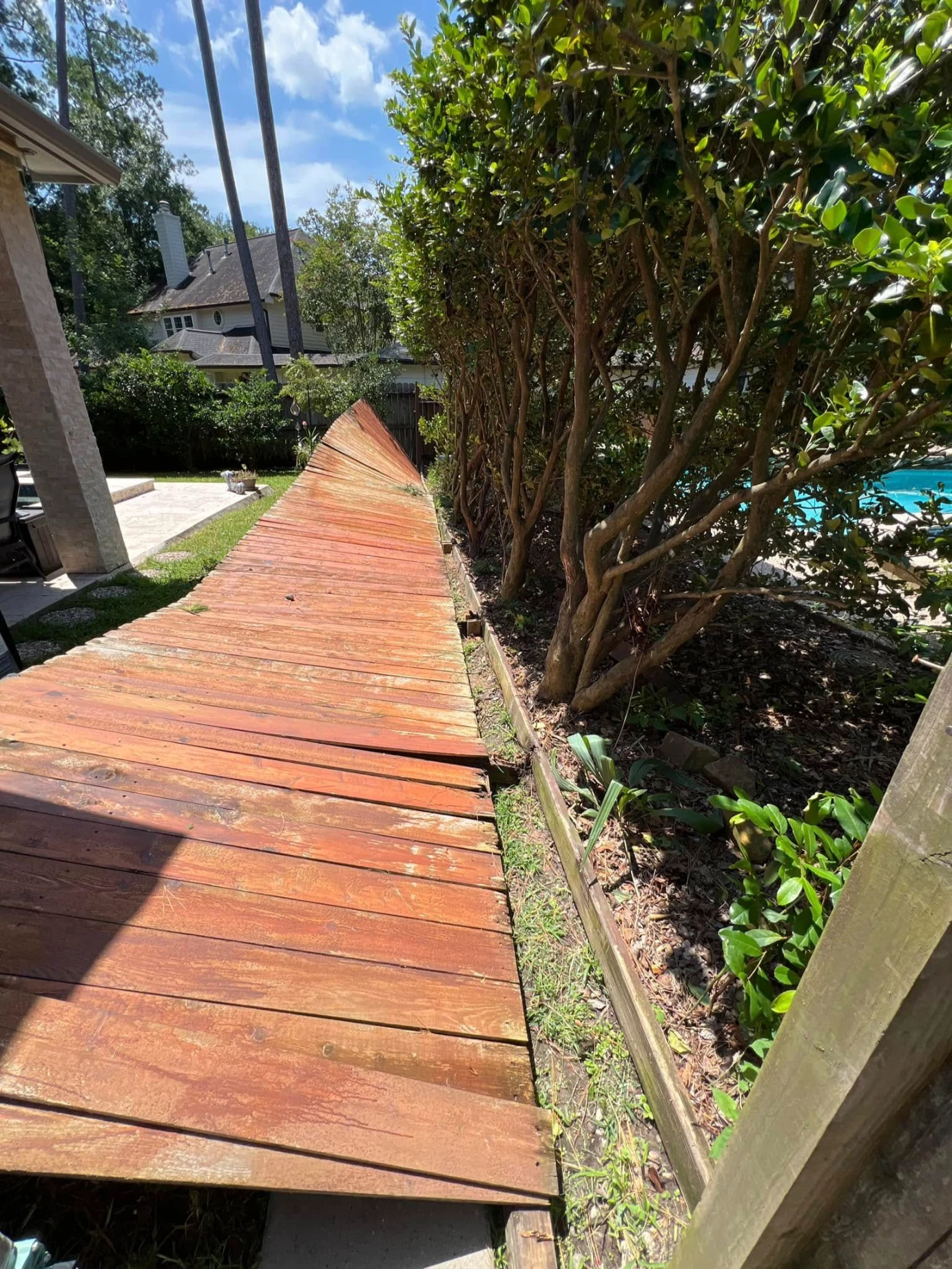 wood fence repair services